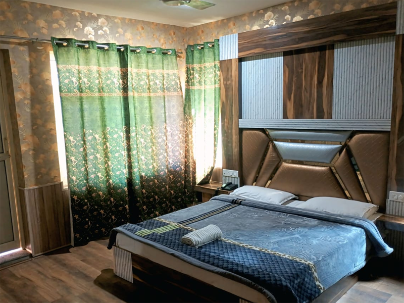 Deluxe Double Room at Hotel Neelkanth Retreat